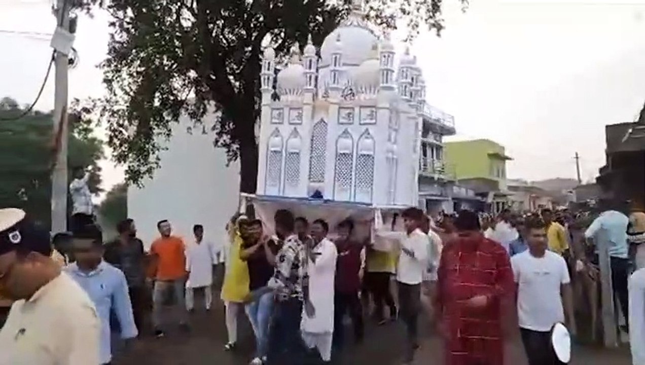 En Inde, M. Quatre personnes ont été tuées lors...