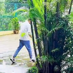 Sanjay Dutt Celebrates 64th Birthday With Fans