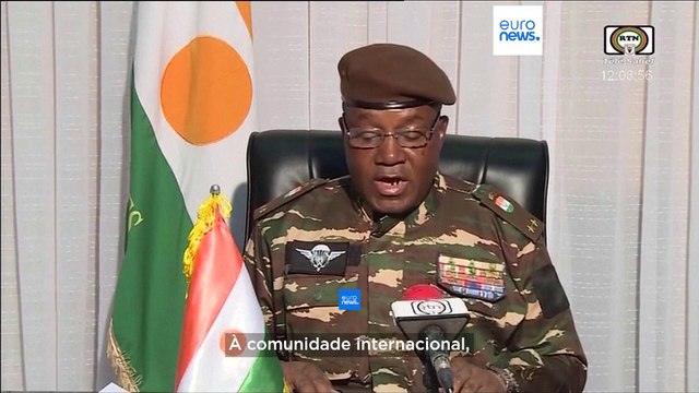 União Europeia condena golpe militar no Níger e suspende cooperação com país