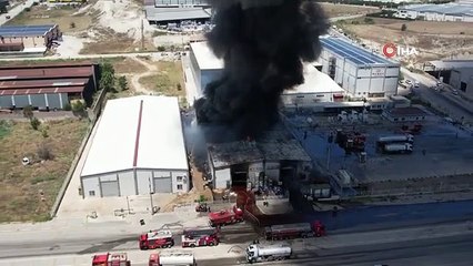 Geri dönüşüm deposundaki yangına 4 saatte kontrol altına alındı