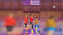 BÜKREŞ - Muhammed Furkan Özbek, Gençler Avrupa Halter Şampiyonası'nda 2 altın madalya kazandı