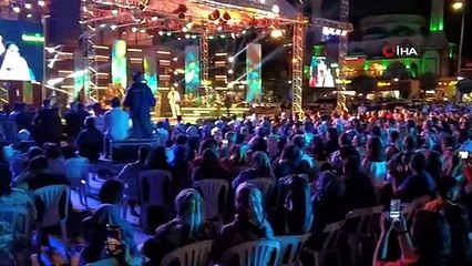 Les artistes du TRT ont rencontré les habitants de Van