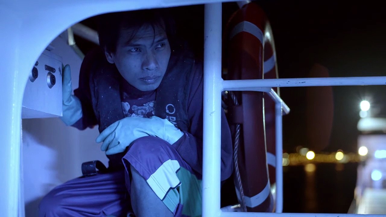 Les terres lointaines | movie | 2017 | Official Trailer