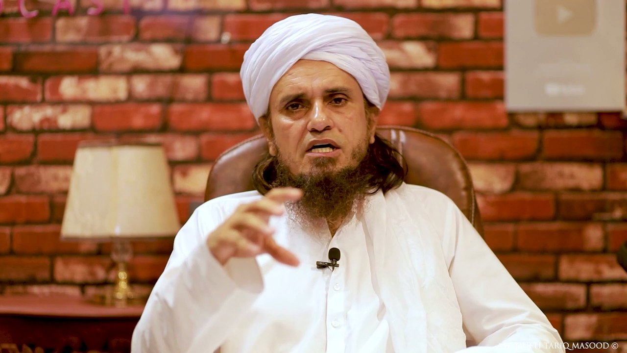 Rahmatullahi Alaih Kis Kay Sath Laga Saktay Hain｜Ask Mufti Tariq Masood