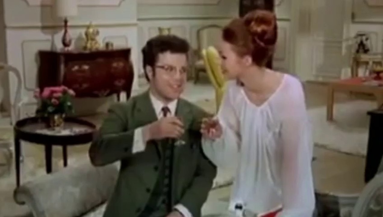 MAZURKA PÅ SENGEKANTEN (1970) Komedie full film - video Dailymotion