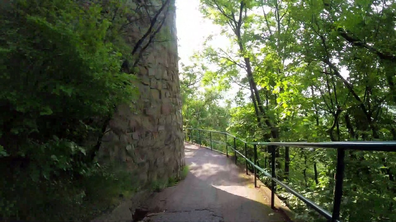 Wien am Rad: Nasenweg Burg Leopoldsberg