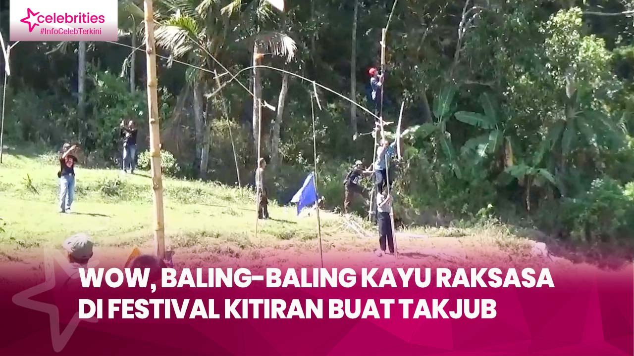 Wow, Baling-baling Kayu Raksasa di Festival Kitiran Buat Takjub