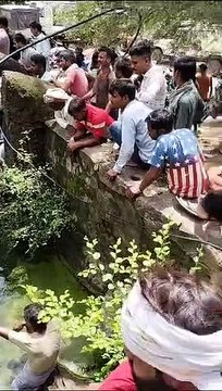 पांचोता कुंड में नहाने उतरे दो युवक डूबे
