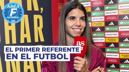 Referentes e inicios de ALBA REDONDO