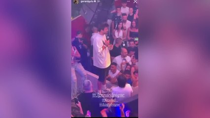 El grito que le cantó toda la discoteca a Piqué en la fiesta de la Kings League: su cara, un poema