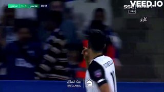 بغداد بونجاح يشير الى جماهير الهلال بالسكوت بعد تسجيله هدف ضدهم