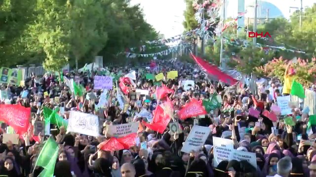 İsveç ve Danimarka'da Kur'an-ı Kerim Yakılması Diyarbakır'da Protesto Edildi
