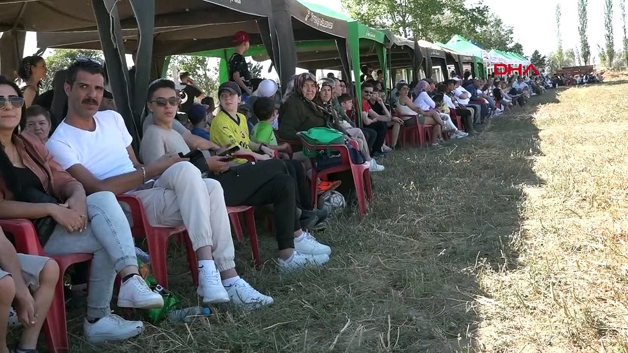 Eskişehir'de Atlı Okçuluk ve Atlı Cirit Etkinliği Düzenlendi