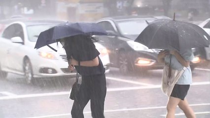 [날씨] 전국 대부분 '폭염경보', 서울 34℃·경주 36℃...오후 강한 소나기 / YTN