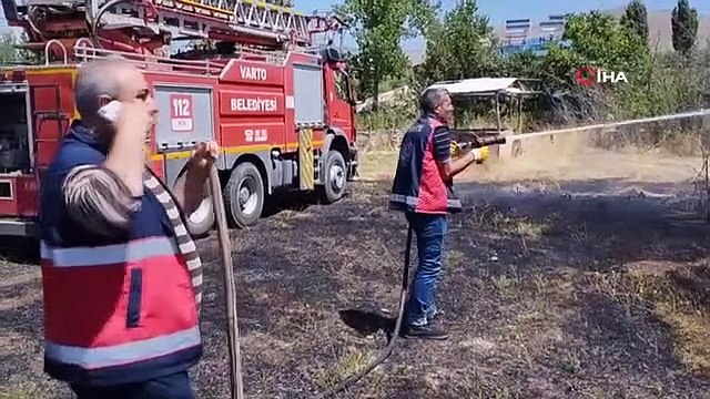 Feu de chaume à Varto