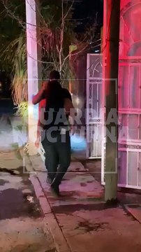 #Preliminar Tras recibir dos impactos de bala en una pierna, un hombre murió al interior de una vivienda ubicada en el fraccionamiento Parques de Santa Cruz de Tlaquepaque #GuardiaNocturna