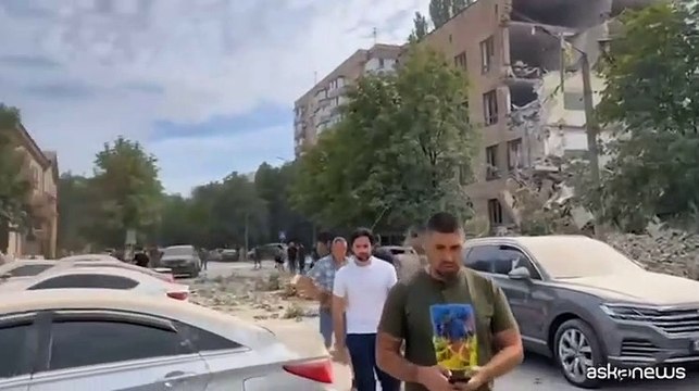 Ucraina, attacco russo a Kryvyi Rih: almeno 2 morti e oltre 30 feriti