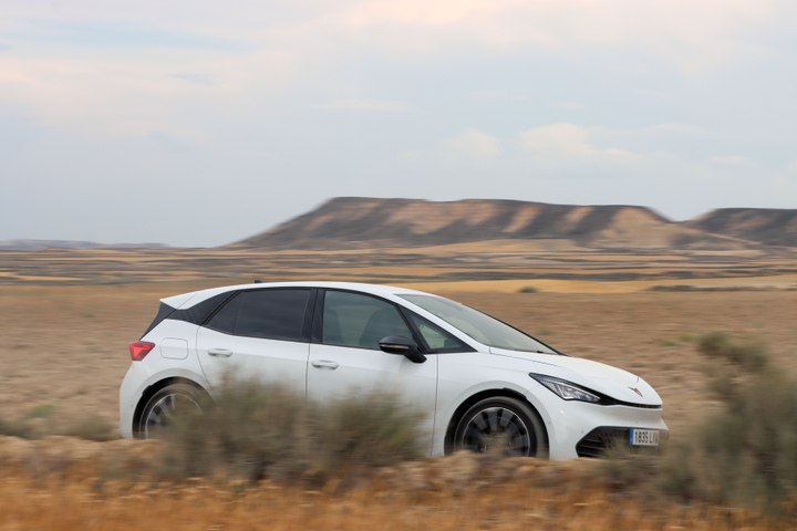 Essai longue durée - 4 000 km en Cupra Born:...