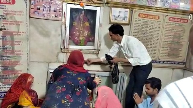 सावन का सोमवार: शिवालयो में उमड़ी आस्था, सामूहिक आरती के साथ गूंजे मंत्र