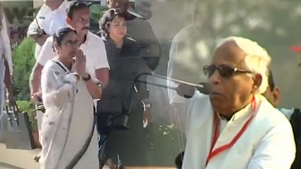 প্রাক্তনকে দেখতে উডল্যান্ডসে বর্তমান, মমতা বন্দ্যোপাধ্যায়কে দেখে হাত নাড়লেন বুদ্ধবাবু! | Oneindia