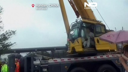 NO COMMENT | El impresionante rescate de un hombre se hace viral en China