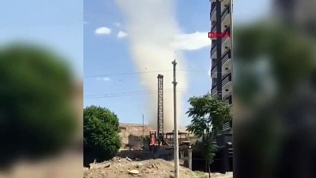 Batman'da meydana gelen hortum cep telefonu kamerasıyla görüntülendi