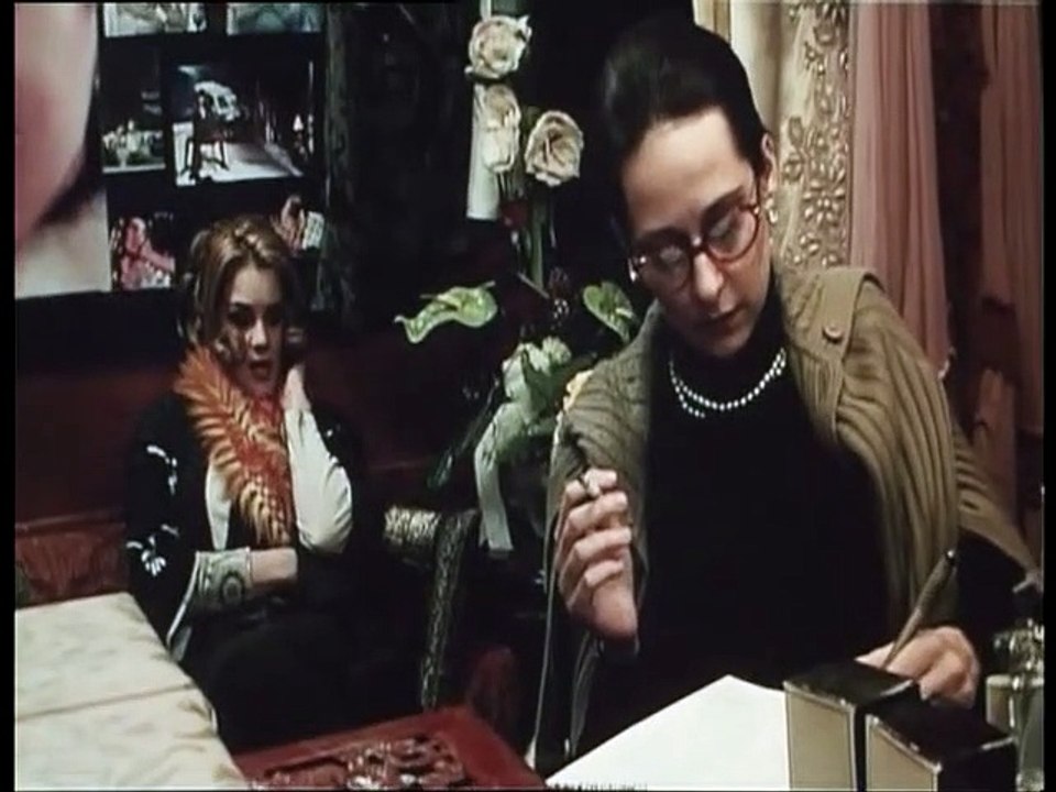 ΕΝΑ ΤΡΑΓΟΥΔΙ ΔΕΝ ΦΤΑΝΕΙ (2004) DVDRip part 1/1