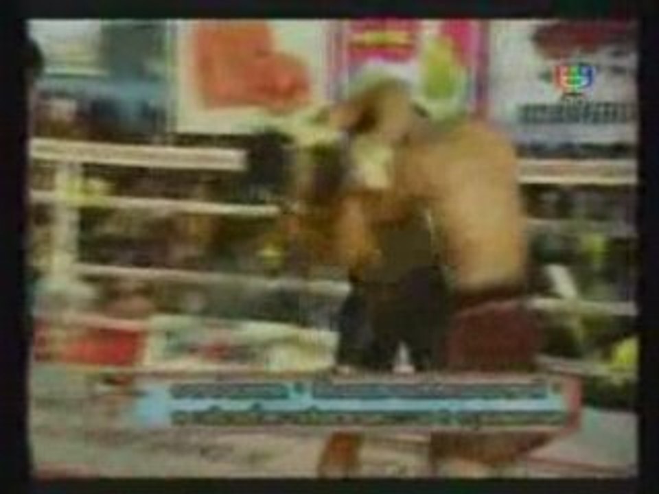 lethwei(blue) vs Nak muay(red) Part2