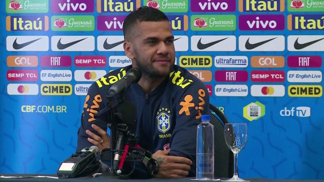Exjugador del Barça Dani Alves irá a juicio por violación
