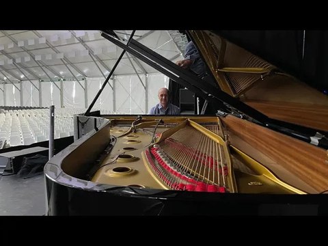 La double vie du Castrais Philippe Pérès, avocat le jour et pianiste le soir