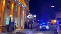 Beşiktaş'ta yüksek ses ihbarına giden polise saldırı kamerada: Şişe fırlatıp polisin burnunu kırdılar