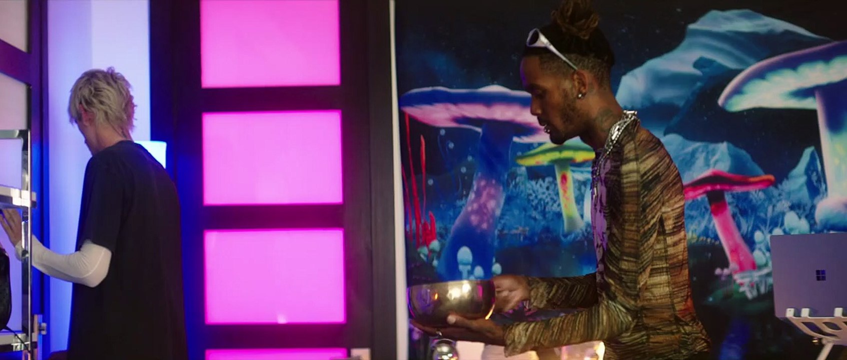 Good Mourning Bande-annonce (EN)