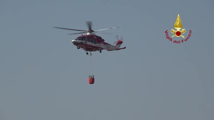 Incendi nel Cagliaritano, 50 interventi dei vigili del fuoco