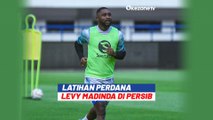 Latihan Perdana Bersama Persib, Levy Madinda Siap Debut Lawan Bali United