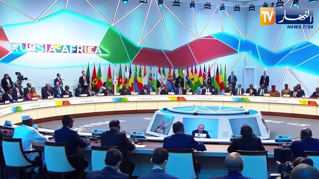 إفريقيا إنتفاضة القارة السمراء ضد الهيمنة الغربية وإستنزاف ..الثروات.. إفريقيا للإفريقيين