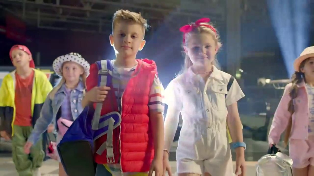Diana and Roma - TOY CITY - Kids Song (Official Video)