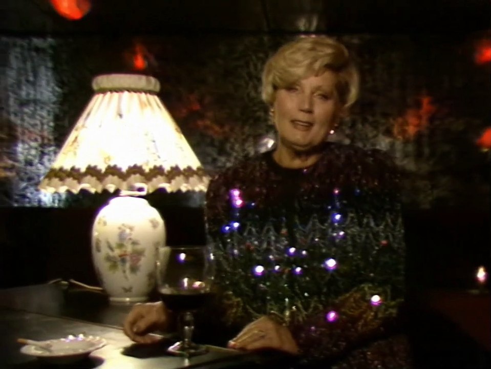 Máthé Erzsi - Az élet egy nagy csodálatos semmi