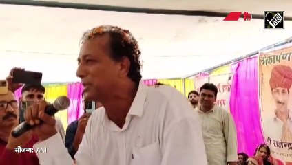 त्या लाल डायरीत असं काय आहे?