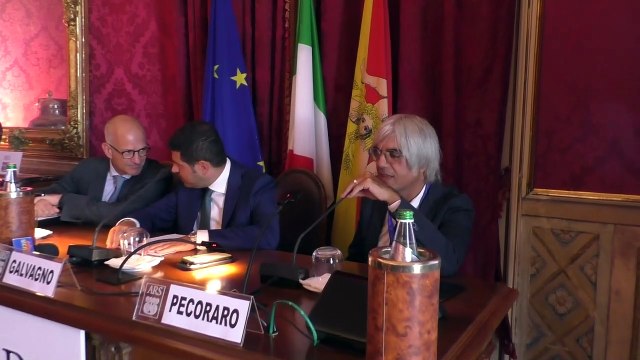 Dal bilancio di un anno di legislatura, ai buoni propositi per l'approvazione della legge di Stabilità entro fine anno.