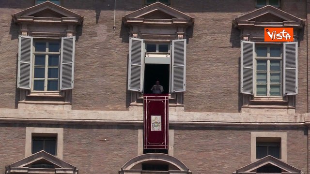 Papa Francesco: Tratta di esseri umani ? realt? terribile, in tanti soffrono indifferenza societ?