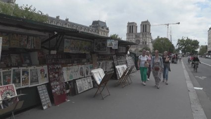 JO 2024: les bouquinistes parisiens refusent de déménager pour la cérémonie d'ouverture