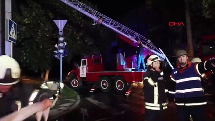 La Russie a attaqué la ville ukrainienne de Kharkiv, deux bâtiments ont été détruits