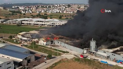 Bursa’daki yangına 3 helikopter havadan müdahale ediyor