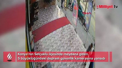 Konya'da meydana gelen 5 büyüklüğünde ki deprem kamerada