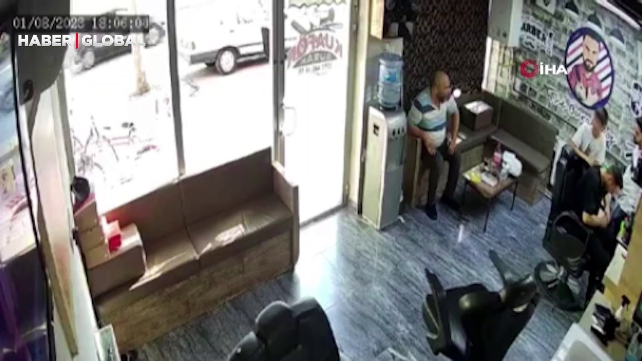 Konya'da korku ve panik! 5.0 büyüklüğündeki deprem anı kameraya böyle yansıdı