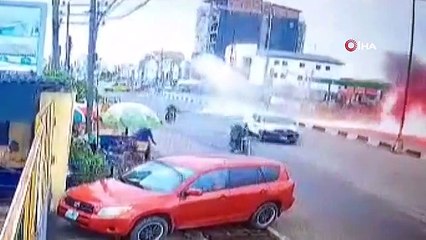 Un petit avion s'est écrasé dans une zone résidentielle au Nigeria : 4 blessés