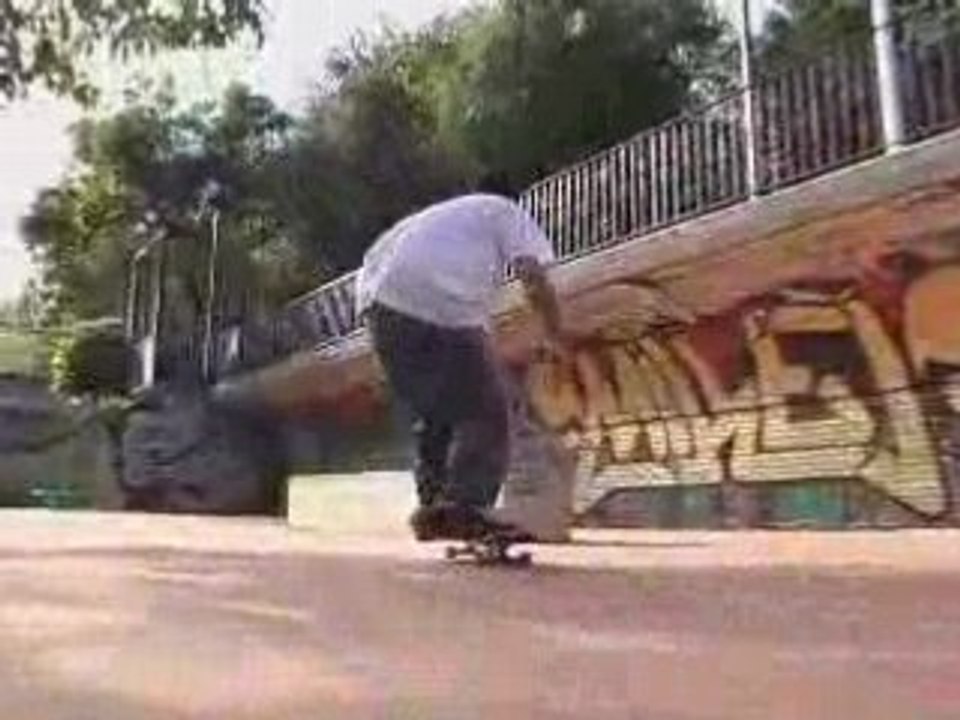 Refrito video malo