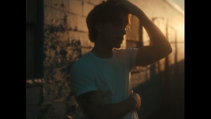 Johnny Orlando - July (Visualizer)