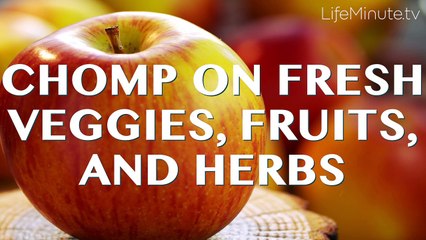 How to Naturally Freshen Your Breath