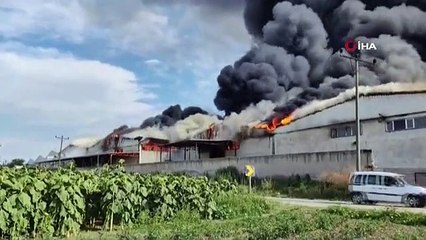 İnegöl'de büyük fabrika yangını